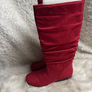 Hot Tomato synthetic suede Red knee high flat boots side zipper size 11M